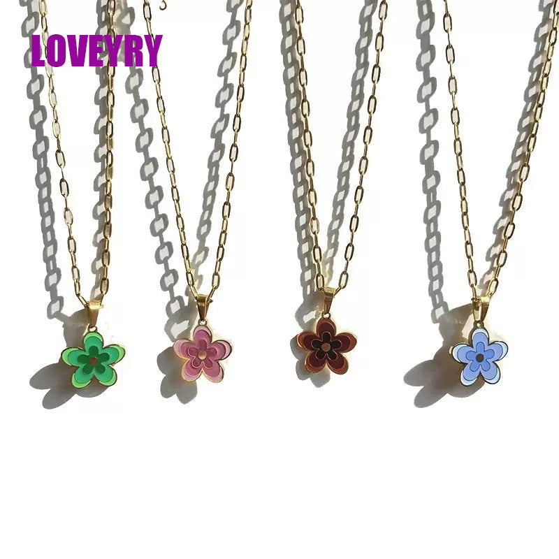 Flower Pendant Necklace