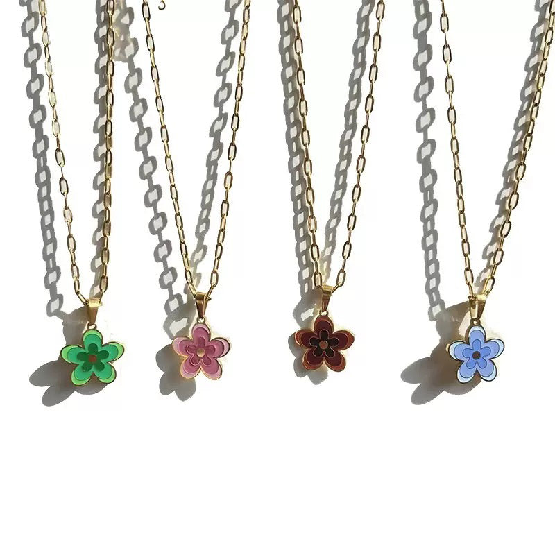 Flower Pendant Necklace