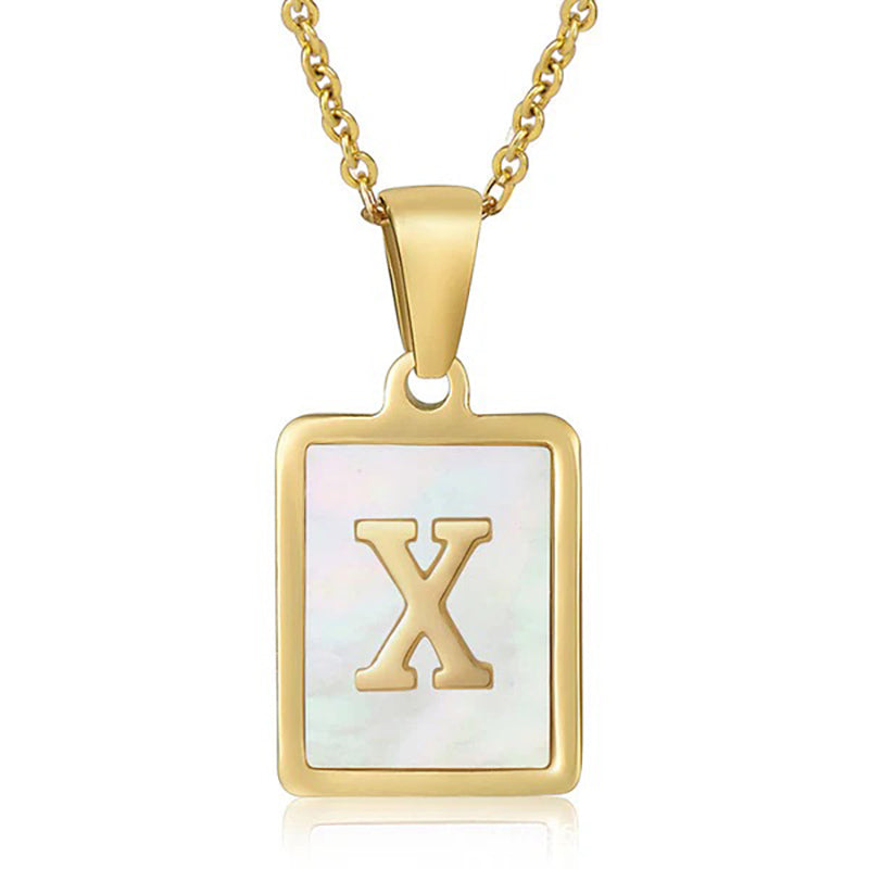 LOVEERY's Sweet Moment Necklace